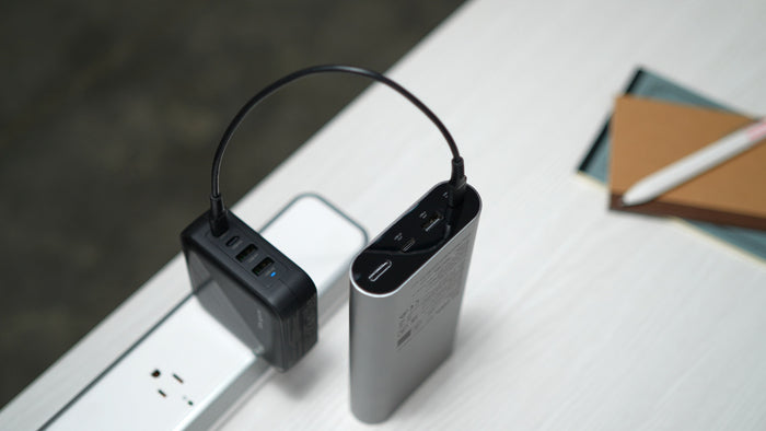 140W USB-C Portable Laptop Power Bank