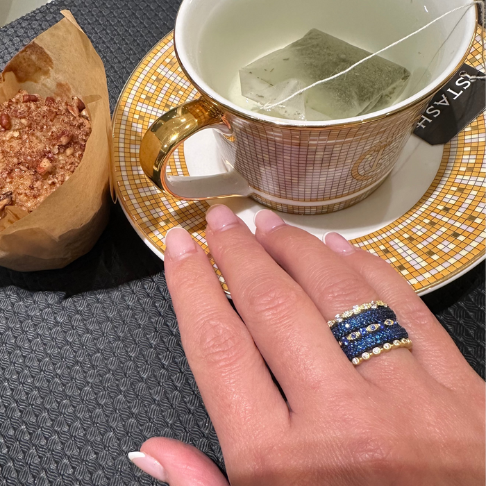 Freida's Mystery 3-Ring Stack