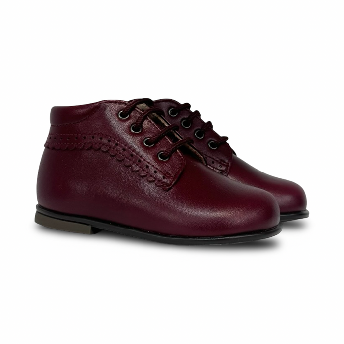 Beberlis Burgundy Scalloped Baby Bootie