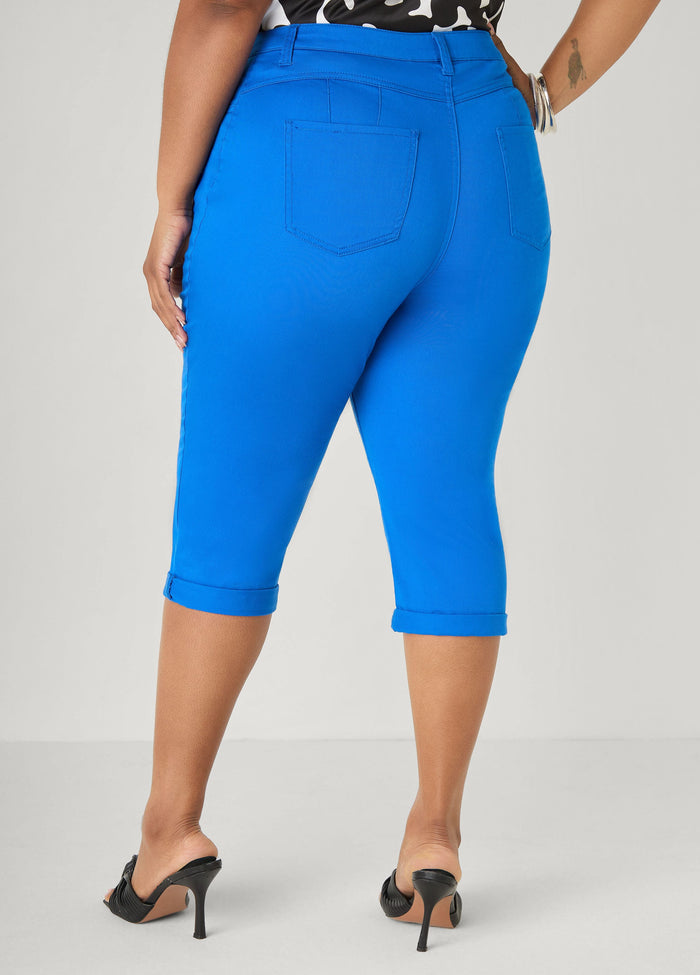 Cuffed Denim Capri