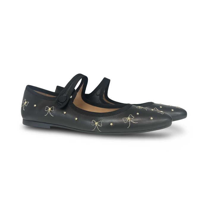Papanatas Napa Negro Bow Embroidered Pointed Mary Jane