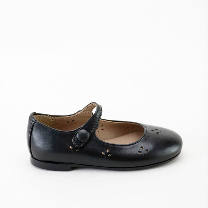 Papanatas Napa Negro Laser Cut Mary Jane