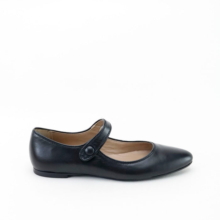 Papanatas Napa Negro Pointed Mary Jane