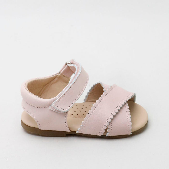 Papanatas Rosa Bebe Scalloped Sandal