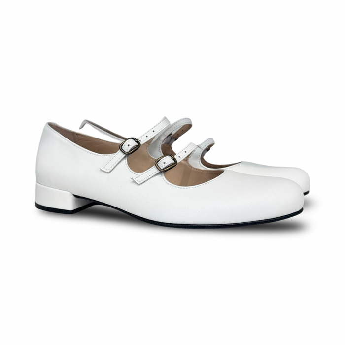 Papanatas White Double Buckle Pump